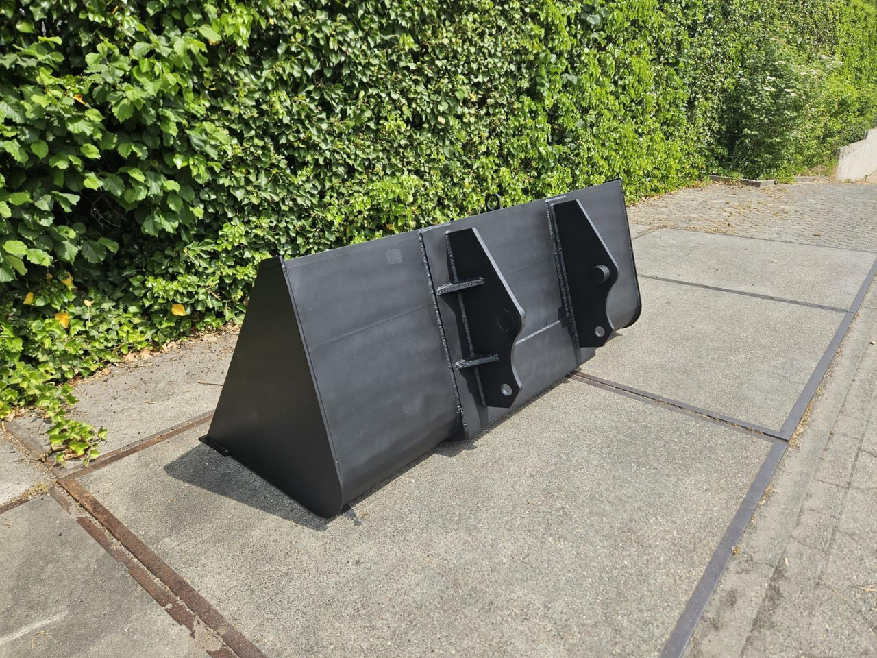 Grondbak t.b.v. Verreiker – Nieuw, Breedte 220 cm (2) - Laaduri kopp: pilt 4 Grondbak t.b.v. Verreiker – Nieuw, Breedte 220 cm (2) - Laaduri kopp: pilt 4