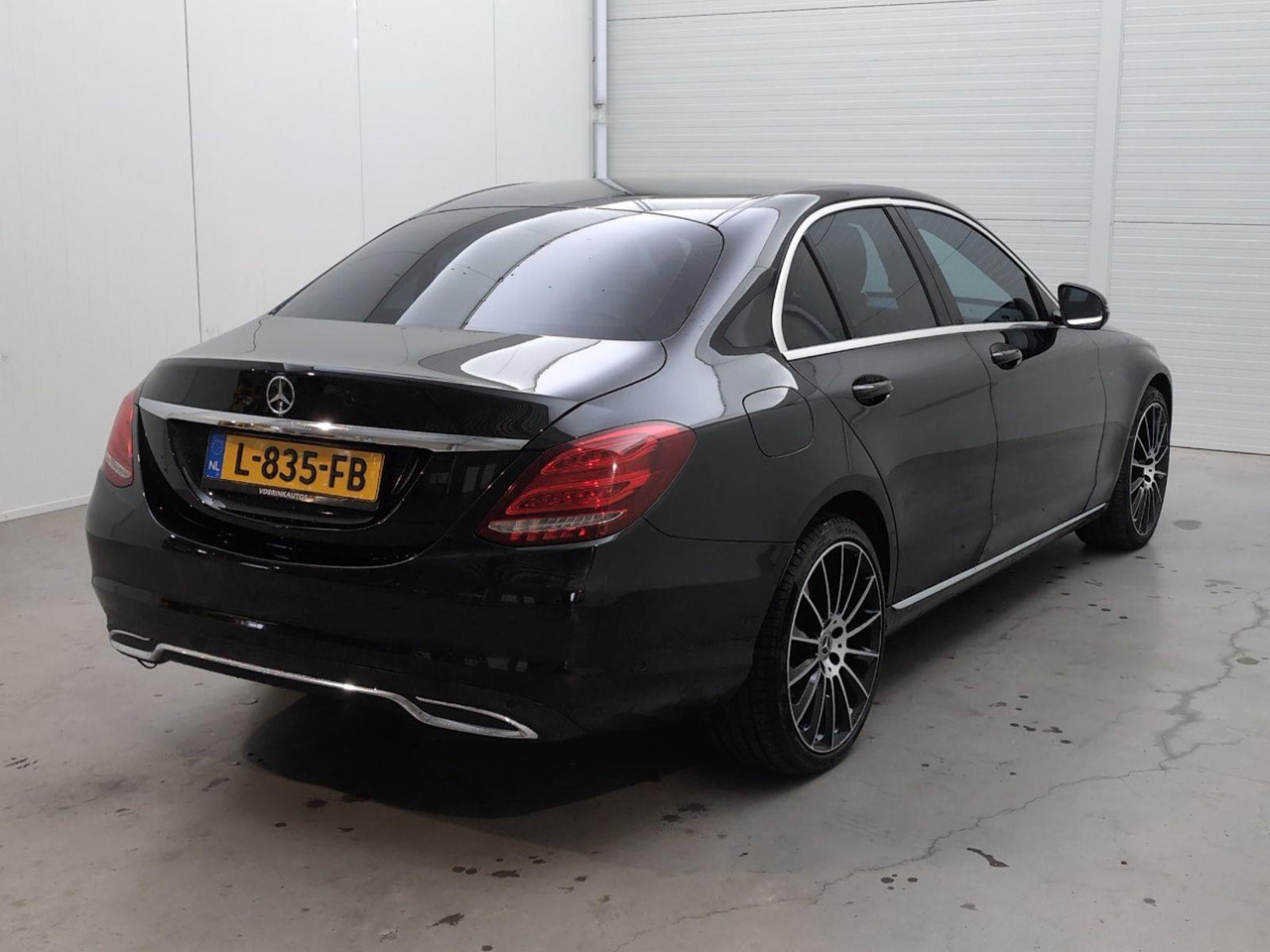 Mercedes-Benz C-klasse 250 CDI 4MATIC Premium Plus | 2017 | 201.697 km | Automaat | L835FB | NAP: Geen oordeel - Sedaan: pilt 4 Mercedes-Benz C-klasse 250 CDI 4MATIC Premium Plus | 2017 | 201.697 km | Automaat | L835FB | NAP: Geen oordeel - Sedaan: pilt 4