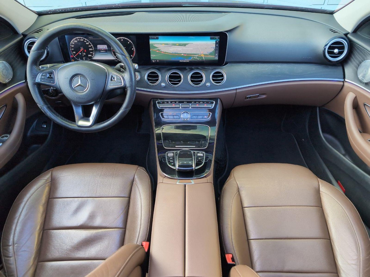 Mercedes-Benz E-klasse 220 d Lease Edition Prestige Plus | 2016 | 286.876 km | Automaat | JS090K | NAP: Logisch - Sedaan: pilt 5 Mercedes-Benz E-klasse 220 d Lease Edition Prestige Plus | 2016 | 286.876 km | Automaat | JS090K | NAP: Logisch - Sedaan: pilt 5