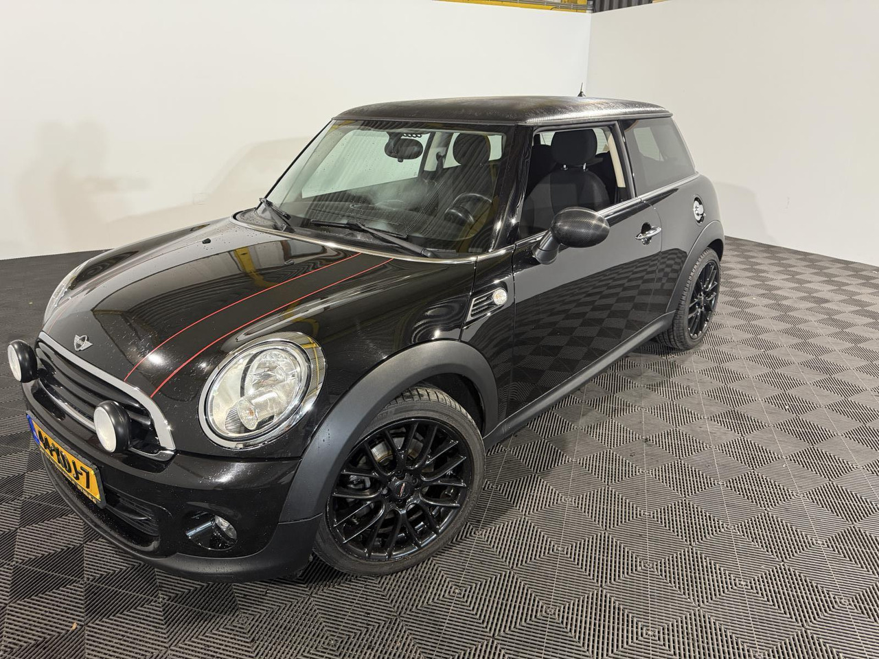 Mini | Mini | 1.6 One Business Line | 2012 | 173.357 km | 44XDJ7 | Logisch - Luukpära: pilt 1 Mini | Mini | 1.6 One Business Line | 2012 | 173.357 km | 44XDJ7 | Logisch - Luukpära: pilt 1