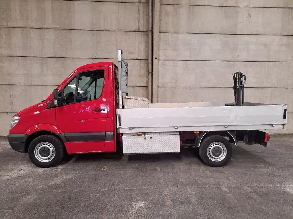 Mercedes-Benz Sprinter 313 2.2 CDI AUT Open laadbak met Hiab 008T kraan 9-VJT-34 213.086 km - Muu seadmestik: pilt 3 Mercedes-Benz Sprinter 313 2.2 CDI AUT Open laadbak met Hiab 008T kraan 9-VJT-34 213.086 km - Muu seadmestik: pilt 3