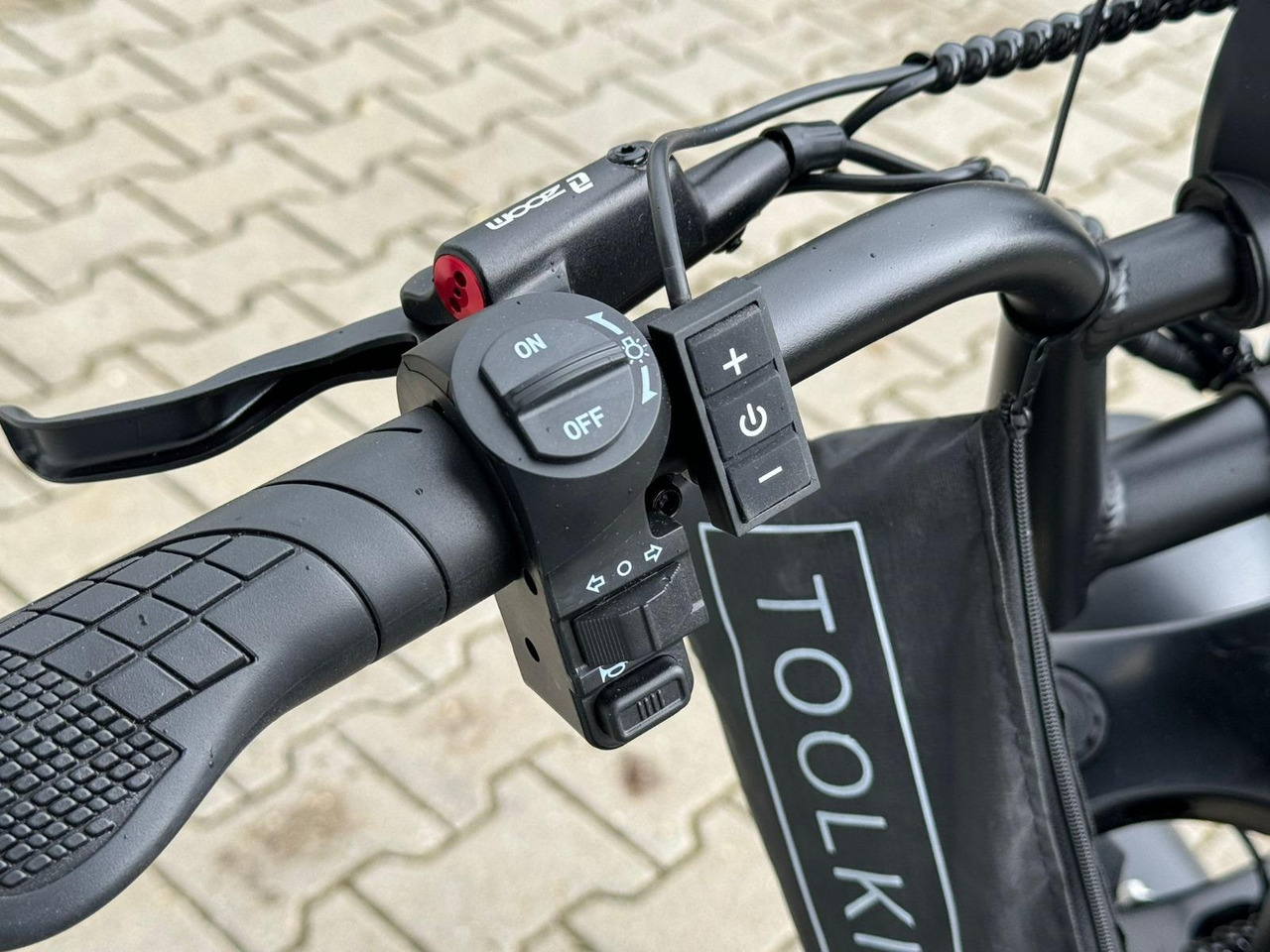 OUXI V8 2.0 Fatbike NIEUW - Muu seadmestik: pilt 5 OUXI V8 2.0 Fatbike NIEUW - Muu seadmestik: pilt 5