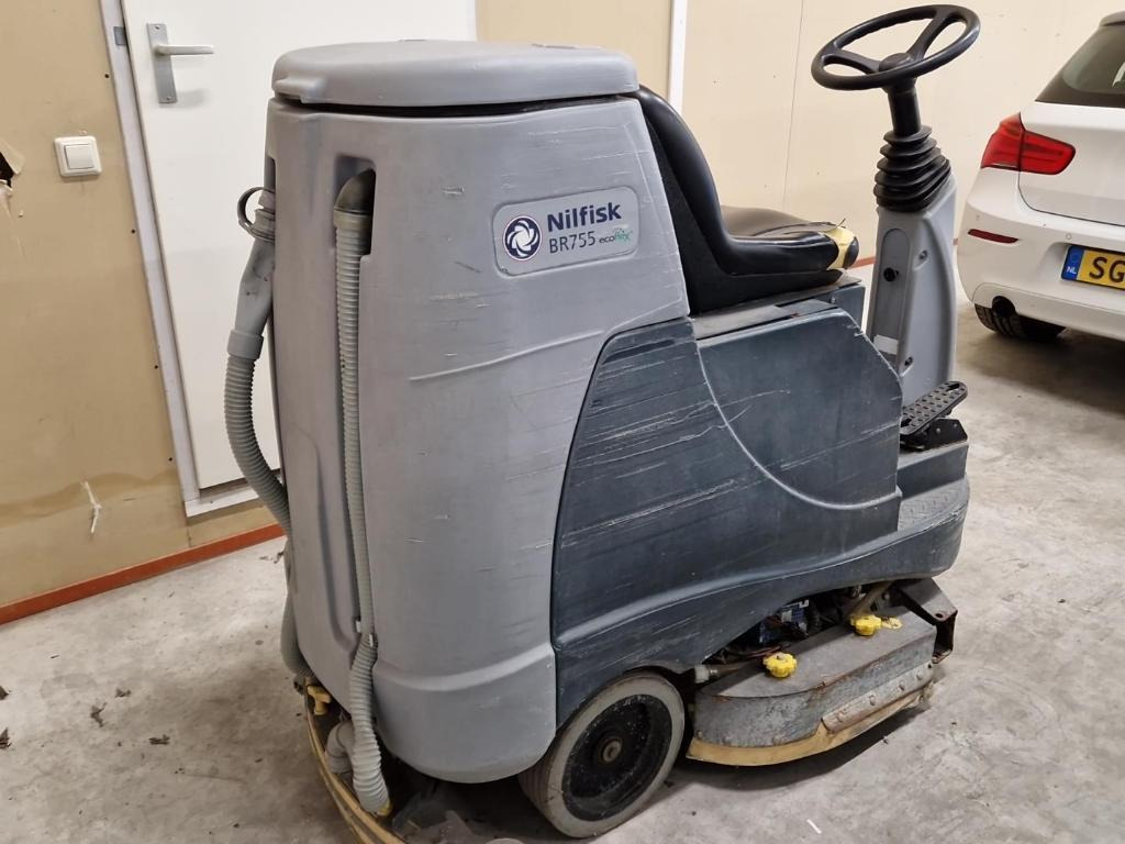 Nilfisk BR 755 Ecoflex Zit-Schrobmachine – 2015 - Puhastusmasin: pilt 3 Nilfisk BR 755 Ecoflex Zit-Schrobmachine – 2015 - Puhastusmasin: pilt 3