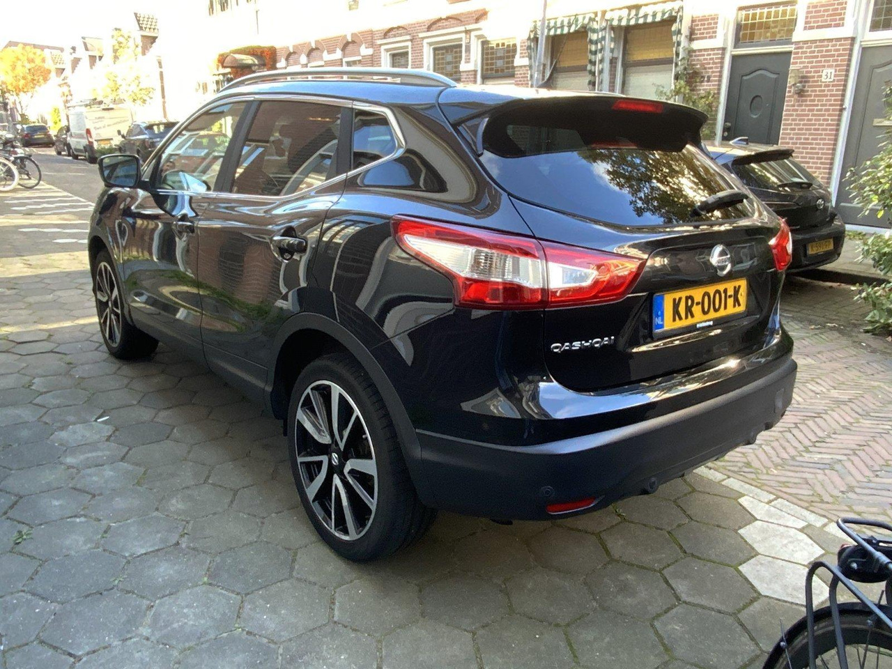 Nissan | Qashqai | 1.2 Tekna | 2016 | 193.328 km | Automaat | KR001K | Logisch - Maastur: pilt 4 Nissan | Qashqai | 1.2 Tekna | 2016 | 193.328 km | Automaat | KR001K | Logisch - Maastur: pilt 4