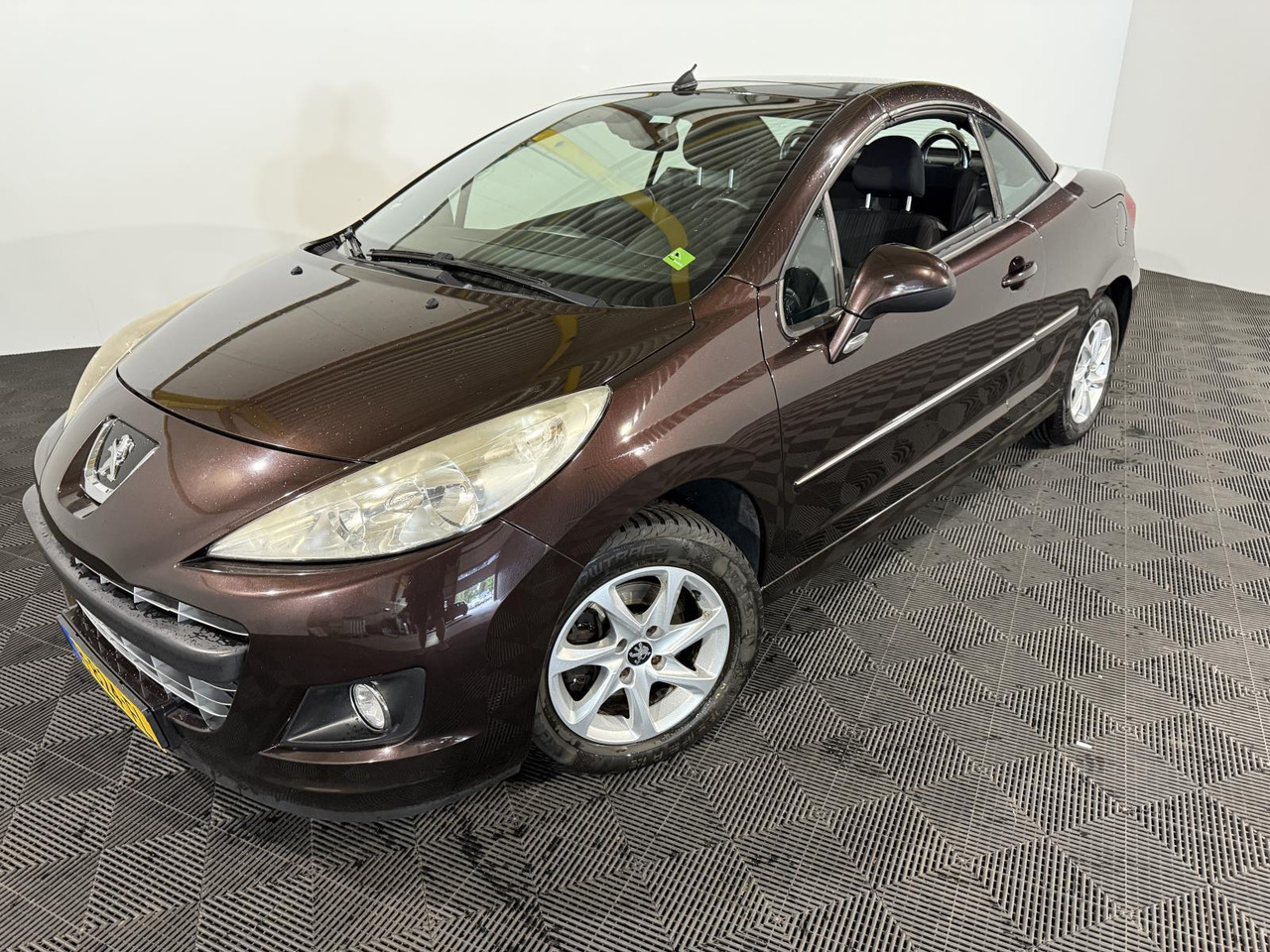 Peugeot 207 CC 1.6 VTI | 2012 | 168.808 km | H-824-FL - Auto: pilt 1 Peugeot 207 CC 1.6 VTI | 2012 | 168.808 km | H-824-FL - Auto: pilt 1