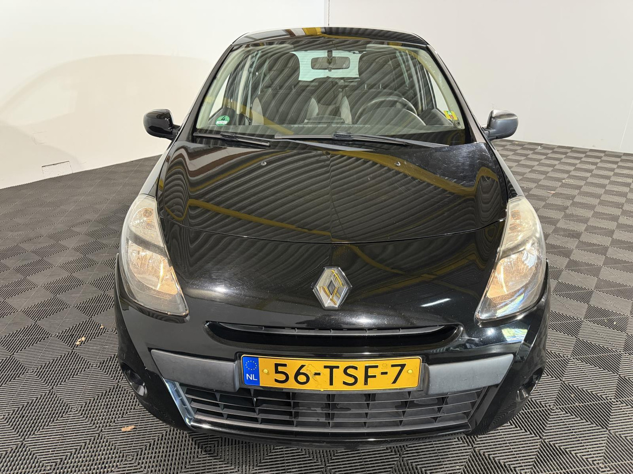 Renault | Clio | 1.2 Authentique | 2012 | 216.427 km | 56TSF7 | Logisch - Luukpära: pilt 2 Renault | Clio | 1.2 Authentique | 2012 | 216.427 km | 56TSF7 | Logisch - Luukpära: pilt 2