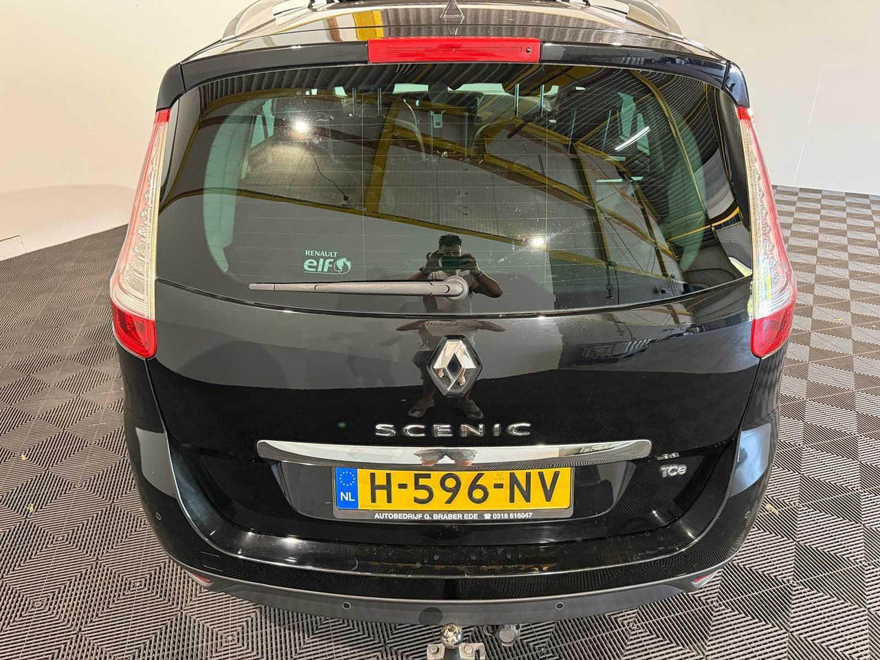 Renault Grand Scénic 1.2 Tce Bose | 2016 | 118.319 km | H-596-NV - Auto: pilt 2 Renault Grand Scénic 1.2 Tce Bose | 2016 | 118.319 km | H-596-NV - Auto: pilt 2