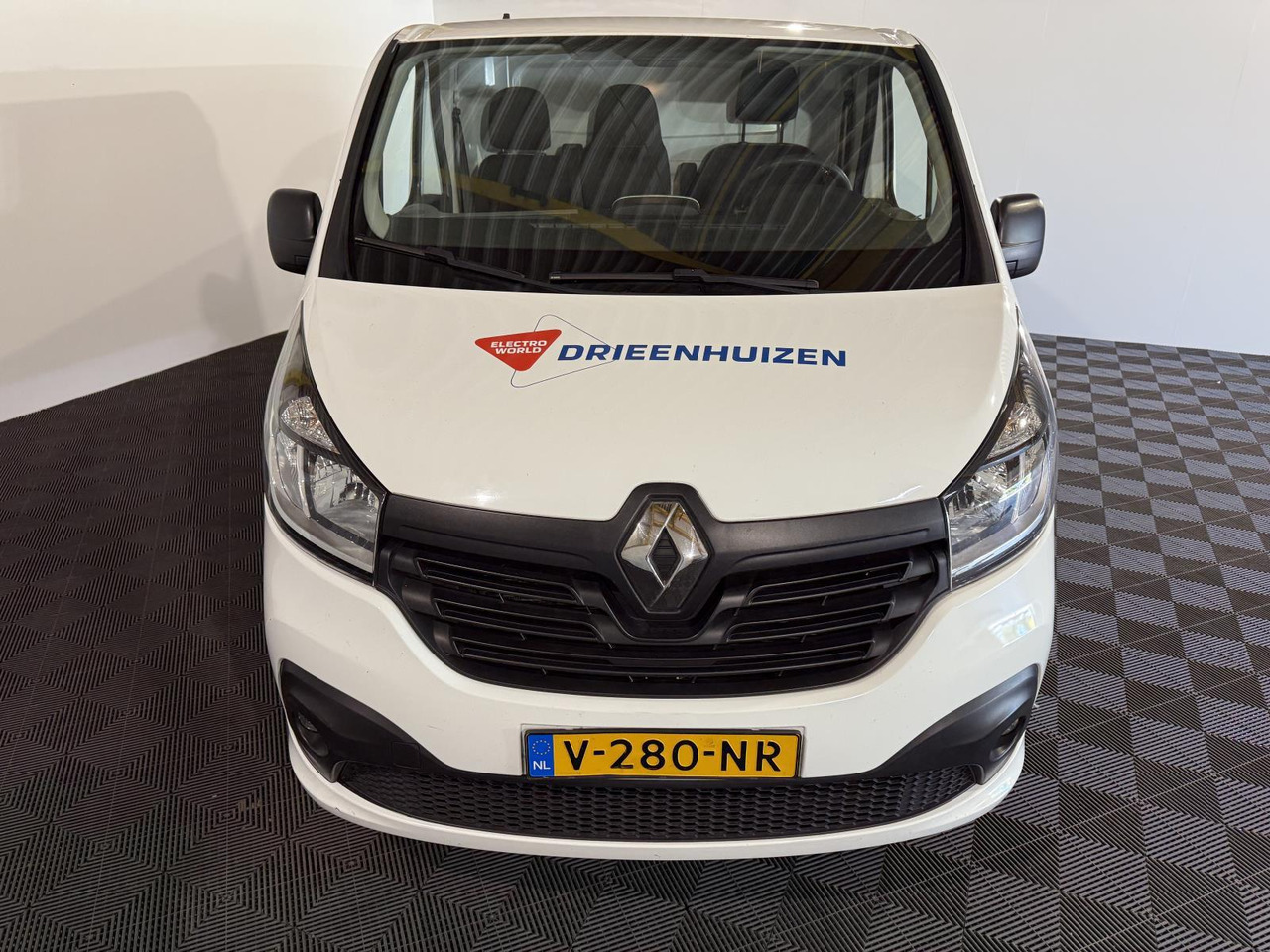 Renault Trafic 1.6 dCi T27 L1 H1 Comfort V-280-NR 173.986 km - Kaubik: pilt 2 Renault Trafic 1.6 dCi T27 L1 H1 Comfort V-280-NR 173.986 km - Kaubik: pilt 2