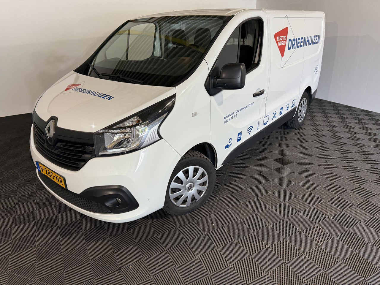 Renault Trafic 1.6 dCi T27 L1 H1 Comfort V-280-NR 173.986 km - Kaubik: pilt 1 Renault Trafic 1.6 dCi T27 L1 H1 Comfort V-280-NR 173.986 km - Kaubik: pilt 1