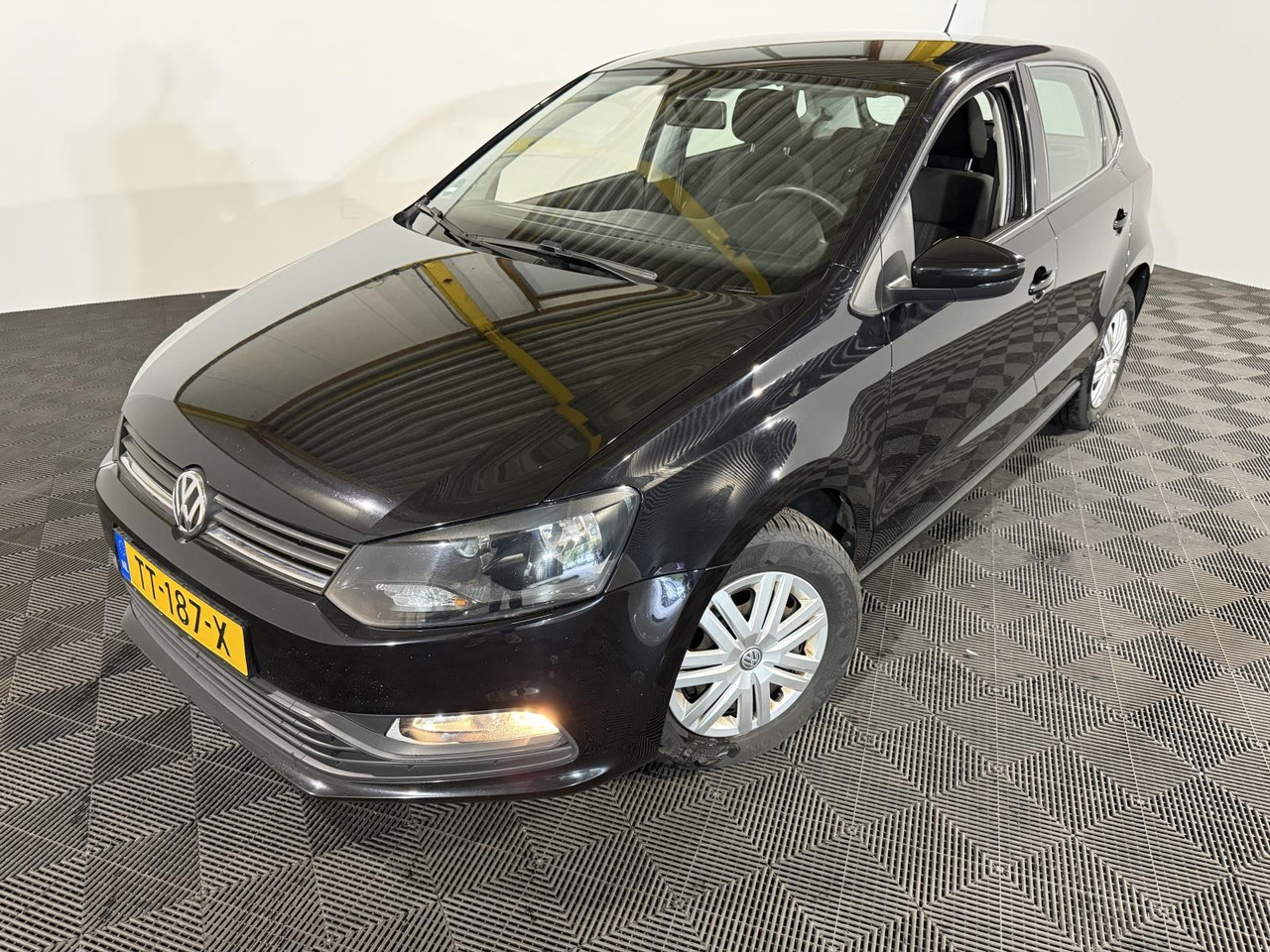 Volkswagen | Polo | 1.0 Comfortline Connected Series | 2017 | 178.442 km | TT187X | Geen oordeel - Luukpära: pilt 1 Volkswagen | Polo | 1.0 Comfortline Connected Series | 2017 | 178.442 km | TT187X | Geen oordeel - Luukpära: pilt 1