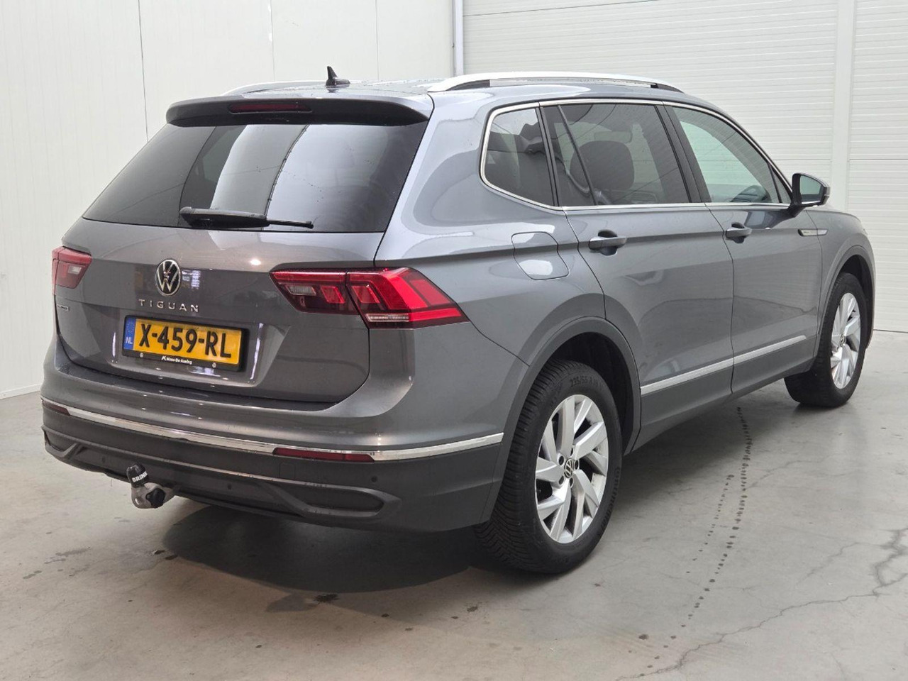 Volkswagen Tiguan Allspace 1.5 TSI R - Line 7p. | 2023 | 86.012 km | Automaat | X459RL | NAP: Geen oordeel - Maastur: pilt 4 Volkswagen Tiguan Allspace 1.5 TSI R - Line 7p. | 2023 | 86.012 km | Automaat | X459RL | NAP: Geen oordeel - Maastur: pilt 4