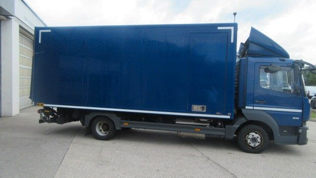 Mercedes-Benz 818L Koffer LBW, Seitentüre (GG 8,6 to.) - Tarbesõiduk furgoon: pilt 4 Mercedes-Benz 818L Koffer LBW, Seitentüre (GG 8,6 to.) - Tarbesõiduk furgoon: pilt 4