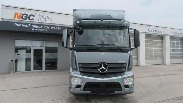 Mercedes-Benz Axor 1827L Koffer LBW - Kasti veoauto: pilt 2 Mercedes-Benz Axor 1827L Koffer LBW - Kasti veoauto: pilt 2