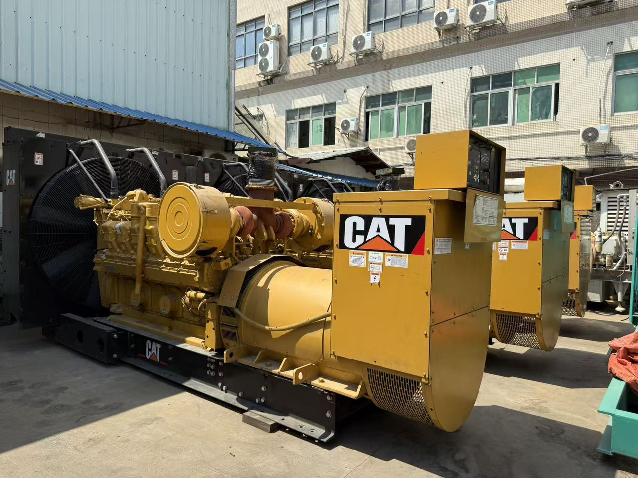CATPILLAR. 3512 - Tööriist/ Seadmed: pilt 2 CATPILLAR. 3512 - Tööriist/ Seadmed: pilt 2