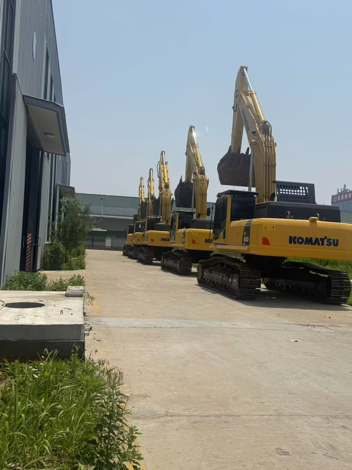 KOMATSU PC400 - Lintekskavaator: pilt 2 KOMATSU PC400 - Lintekskavaator: pilt 2