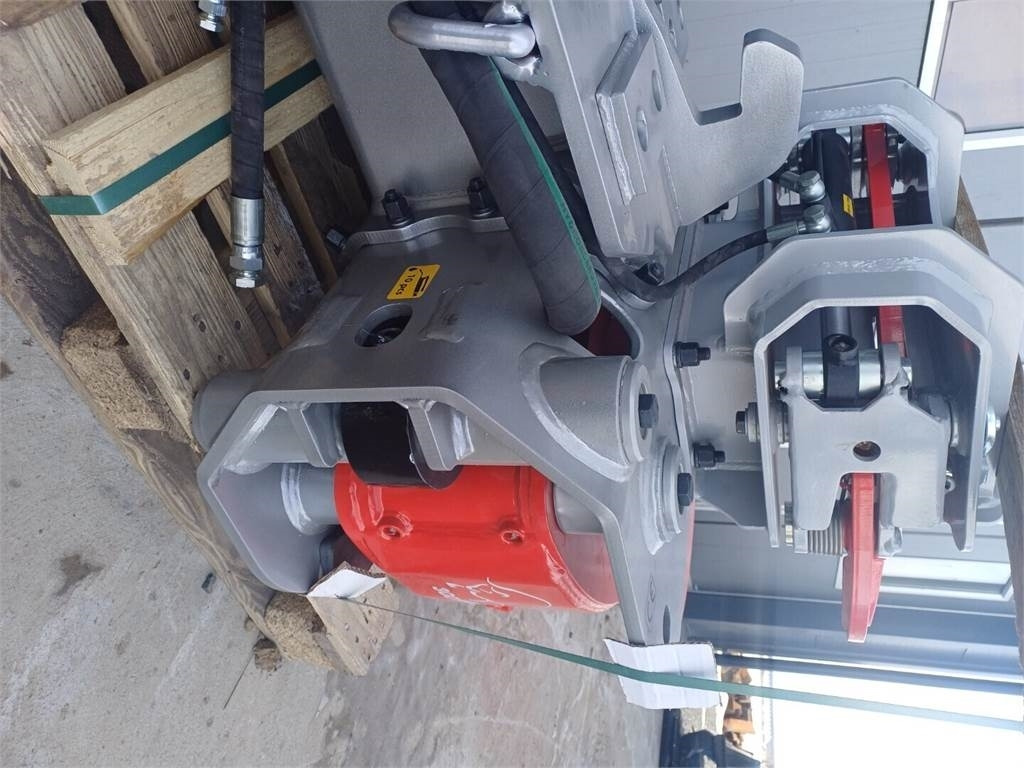 Bison 300pro Energiapuukoura - Haarats - Ehitusmasinad: pilt 4 Bison 300pro Energiapuukoura - Haarats - Ehitusmasinad: pilt 4