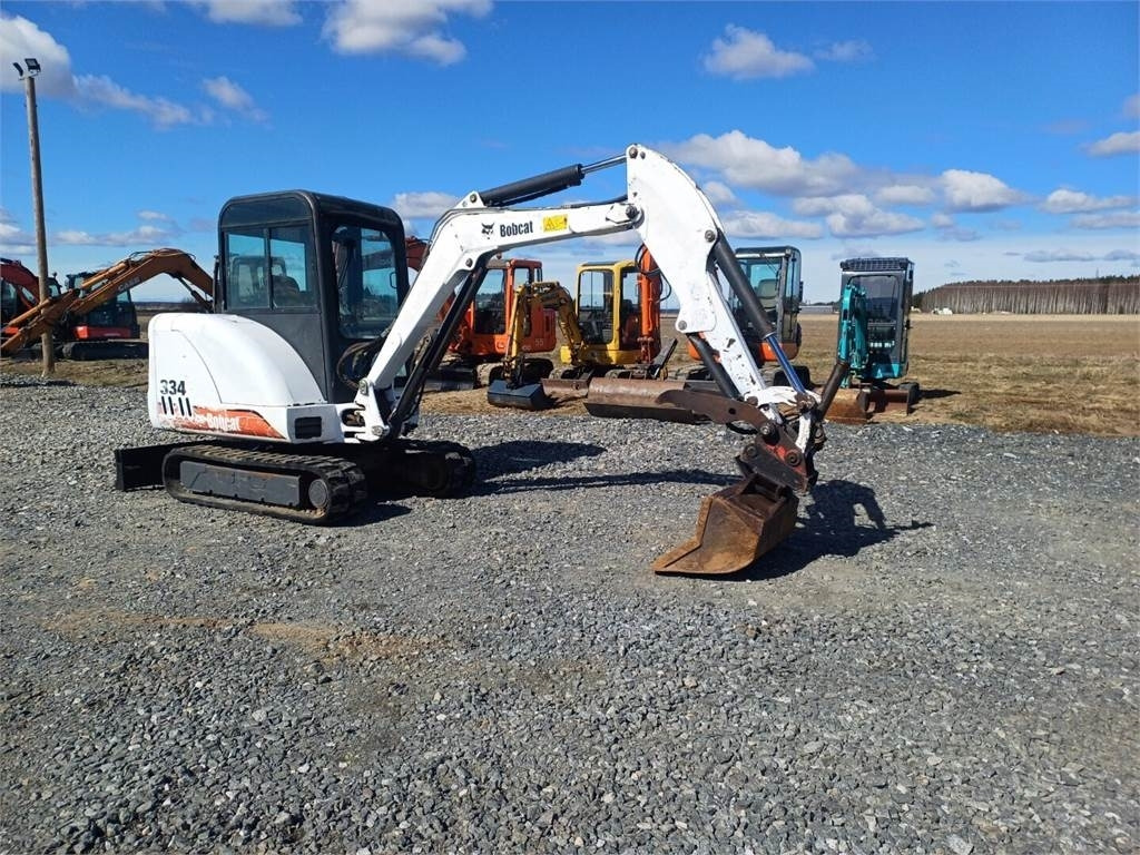 Bobcat 334 kallistajalla - Miniekskavaator: pilt 4 Bobcat 334 kallistajalla - Miniekskavaator: pilt 4