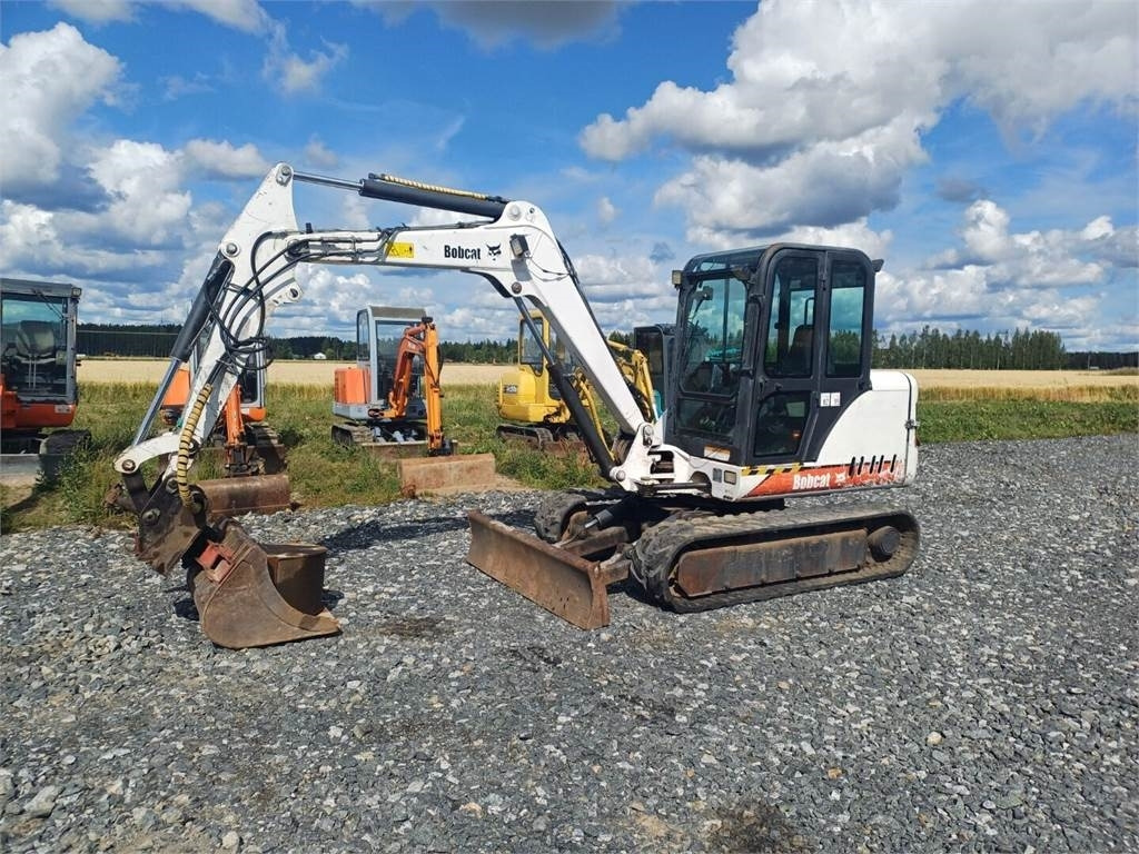 Bobcat 337D kallistajalla - Miniekskavaator: pilt 1 Bobcat 337D kallistajalla - Miniekskavaator: pilt 1