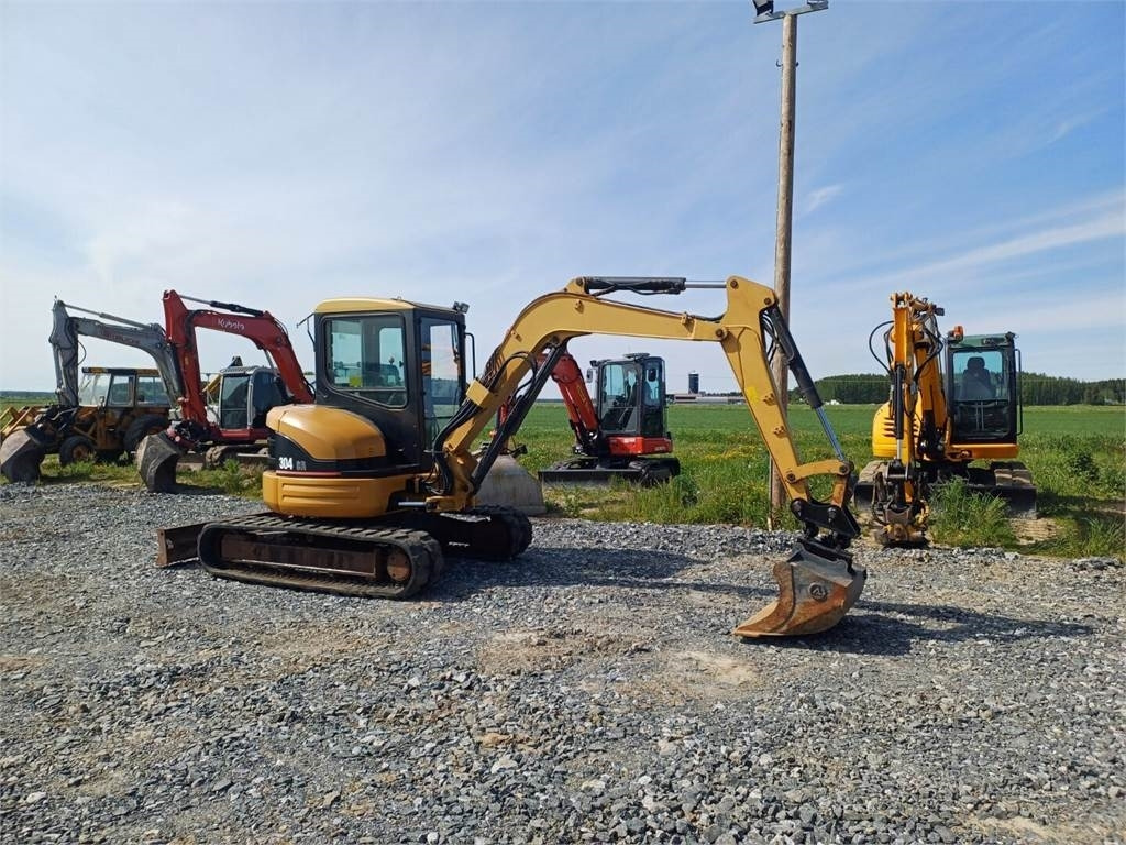 CAT 304cr Kallistuvalla liittimellä - Miniekskavaator: pilt 5 CAT 304cr Kallistuvalla liittimellä - Miniekskavaator: pilt 5