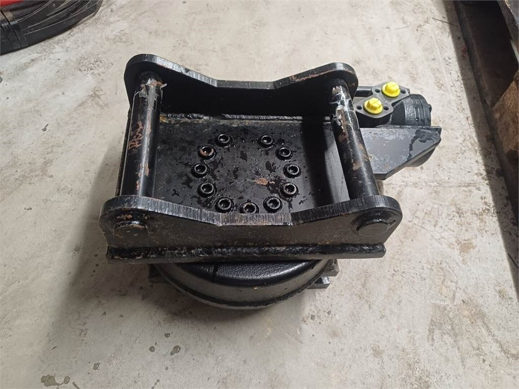 Kauhan pyörittäjä S30/S30 - Kallutav pöördpea: pilt 1 Kauhan pyörittäjä S30/S30 - Kallutav pöördpea: pilt 1