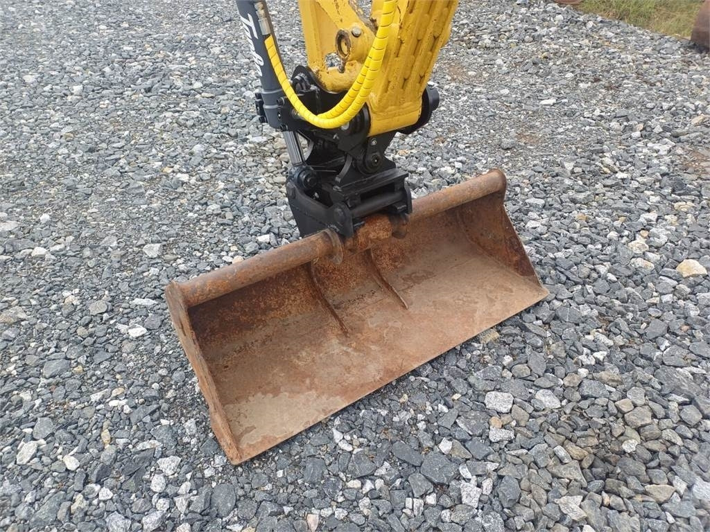 Komatsu PC50mr2 kallistuvalla liittimellä - Miniekskavaator: pilt 4 Komatsu PC50mr2 kallistuvalla liittimellä - Miniekskavaator: pilt 4