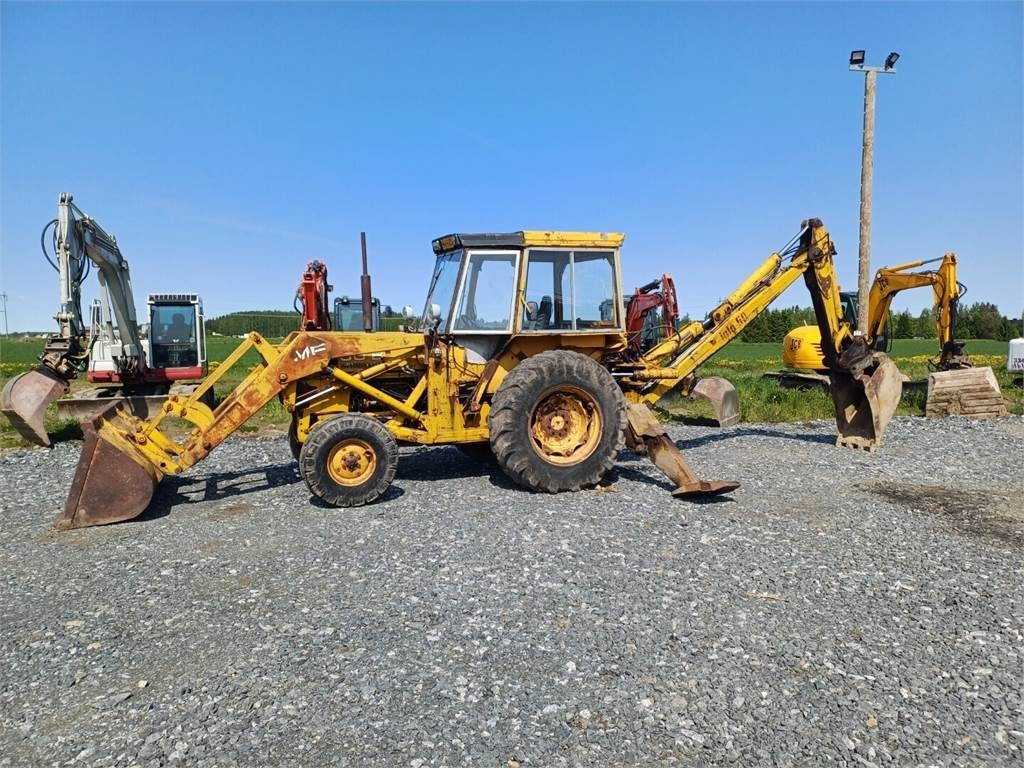 Massey Ferguson 50B traktorikaivuri - Ekskavaator-laadur: pilt 2 Massey Ferguson 50B traktorikaivuri - Ekskavaator-laadur: pilt 2