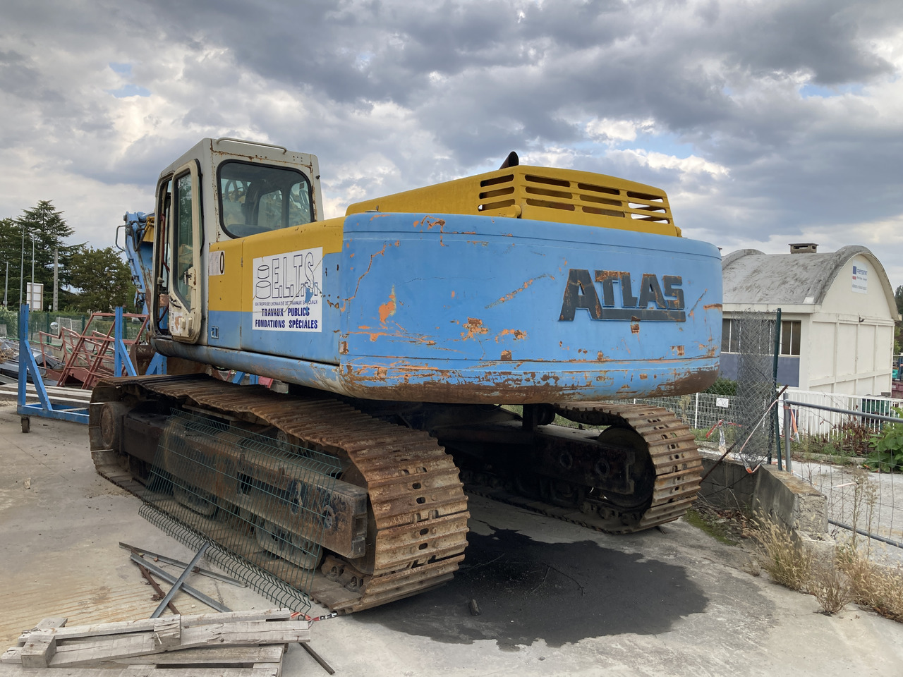 PELLE SUR CHENILLES ATLAS - Lintekskavaator: pilt 1 PELLE SUR CHENILLES ATLAS - Lintekskavaator: pilt 1