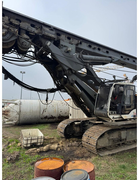 Liebherr LB 28 - Puurimisplatvorm: pilt 1 Liebherr LB 28 - Puurimisplatvorm: pilt 1