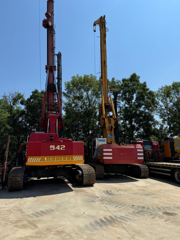 Liebherr R 942 Litronic - Puurimisplatvorm: pilt 2 Liebherr R 942 Litronic - Puurimisplatvorm: pilt 2