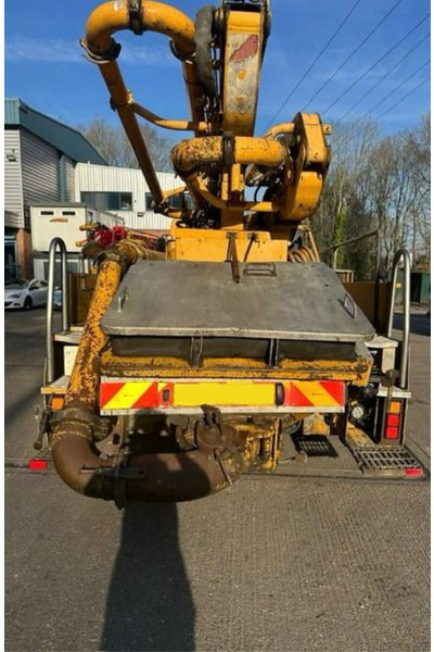 Mercedes-Benz Axor - Statsionaarne betoonipump: pilt 3 Mercedes-Benz Axor - Statsionaarne betoonipump: pilt 3