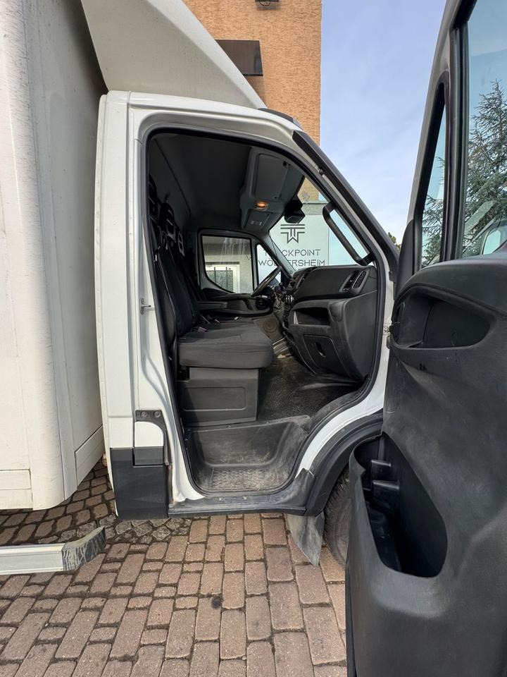 Iveco 72C17/LBW/Kamera/2in1/Schiebeplane&Koffer/Tüv-ne - Tarbesõiduk furgoon: pilt 4 Iveco 72C17/LBW/Kamera/2in1/Schiebeplane&Koffer/Tüv-ne - Tarbesõiduk furgoon: pilt 4