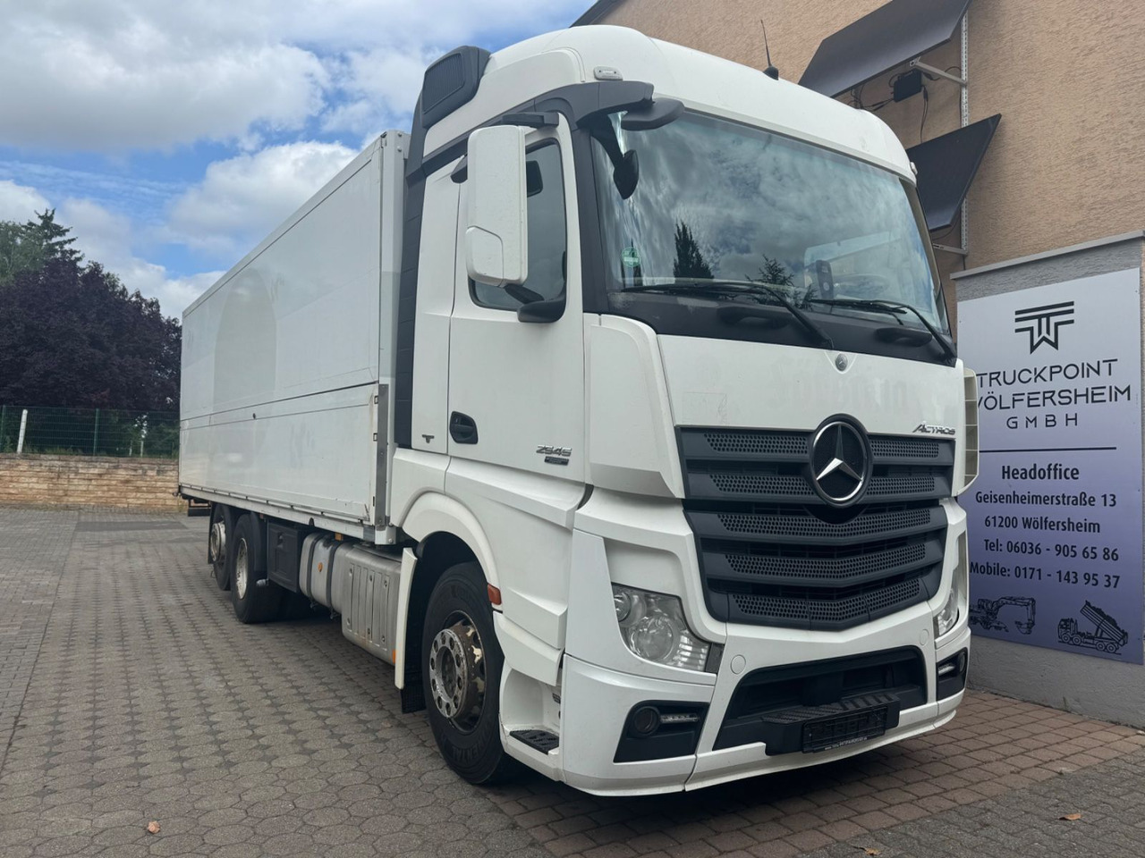 Mercedes-Benz Actros2545/Lift-Lenk/Mitnahmestp/Retder - Joogiveok: pilt 1 Mercedes-Benz Actros2545/Lift-Lenk/Mitnahmestp/Retder - Joogiveok: pilt 1