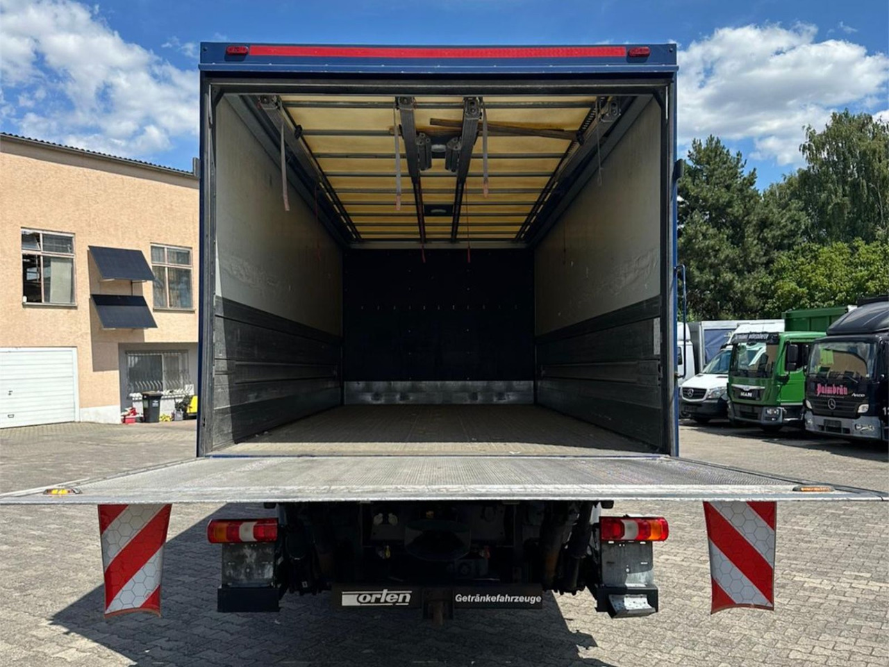 Mercedes-Benz Atego 1523/Klima/LBW/GT-Zertifiziert/2xAHK - Joogiveok: pilt 5 Mercedes-Benz Atego 1523/Klima/LBW/GT-Zertifiziert/2xAHK - Joogiveok: pilt 5