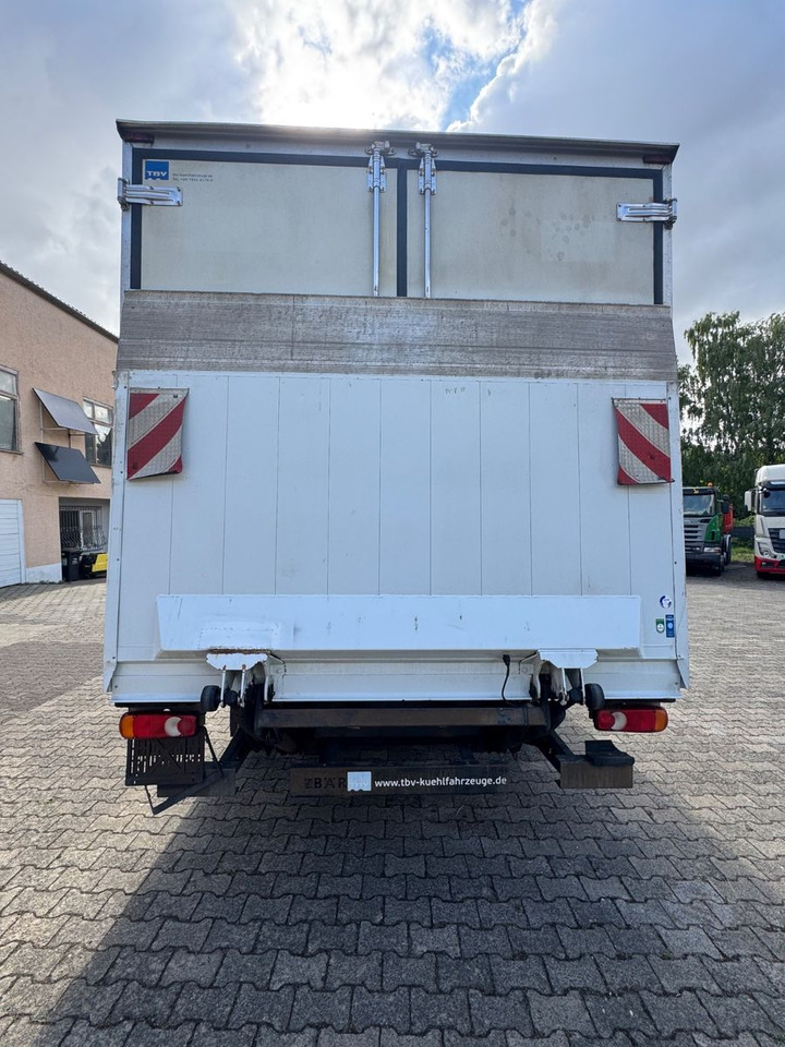 Renault MIDLUM 180/Thermo-King V-500/LBW - Tarbesõiduk külmik: pilt 4 Renault MIDLUM 180/Thermo-King V-500/LBW - Tarbesõiduk külmik: pilt 4