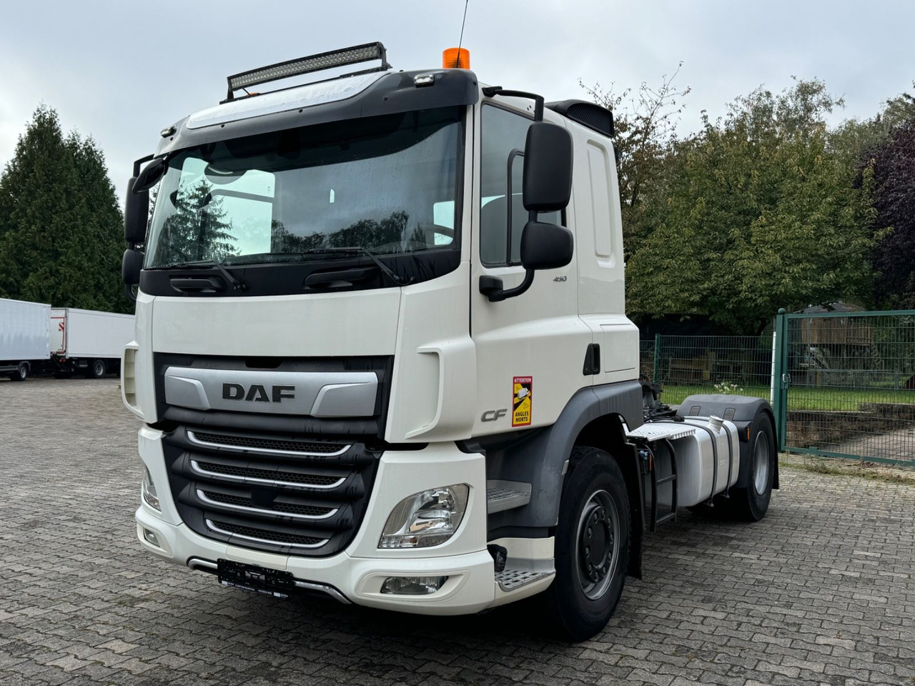 DAF CF 450 FT/Nebenantrieb/Bett/EUR6 - Sadulveok: pilt 2 DAF CF 450 FT/Nebenantrieb/Bett/EUR6 - Sadulveok: pilt 2