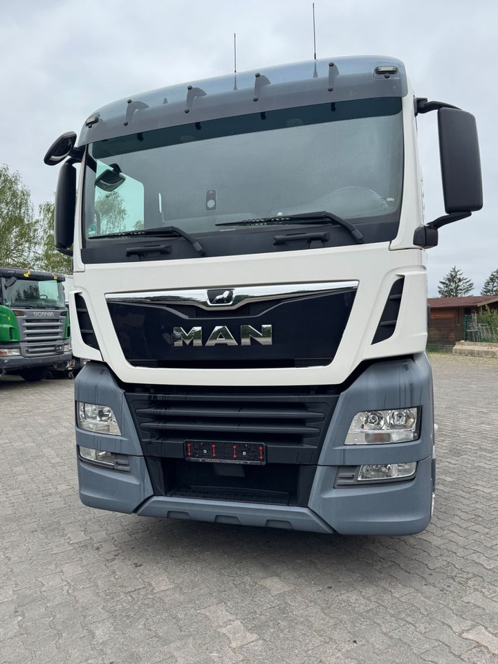 MAN TGX 18.460 XL /1xBett/Retarder/Voll-Spoiler - Sadulveok: pilt 2 MAN TGX 18.460 XL /1xBett/Retarder/Voll-Spoiler - Sadulveok: pilt 2