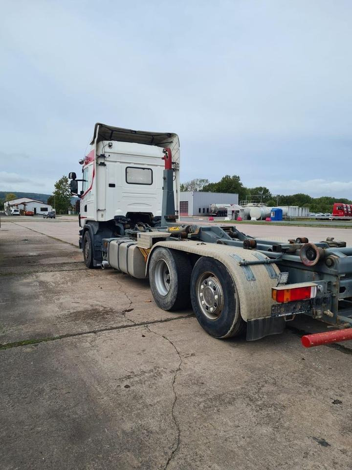 Scania R420/6x2/Klima/B-L/Motorschaden - Konkstõstukiga veoauto: pilt 4 Scania R420/6x2/Klima/B-L/Motorschaden - Konkstõstukiga veoauto: pilt 4