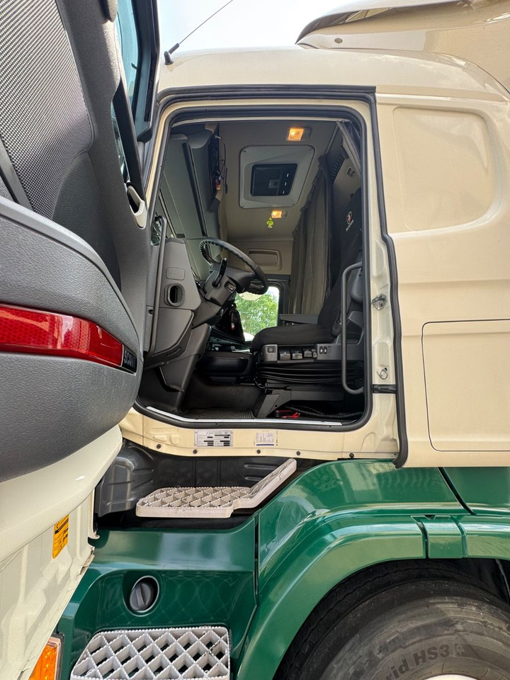 Scania R450/Kupplungspedal/6x2/2xBett/Top-Zustand! - Tent veoauto: pilt 3 Scania R450/Kupplungspedal/6x2/2xBett/Top-Zustand! - Tent veoauto: pilt 3