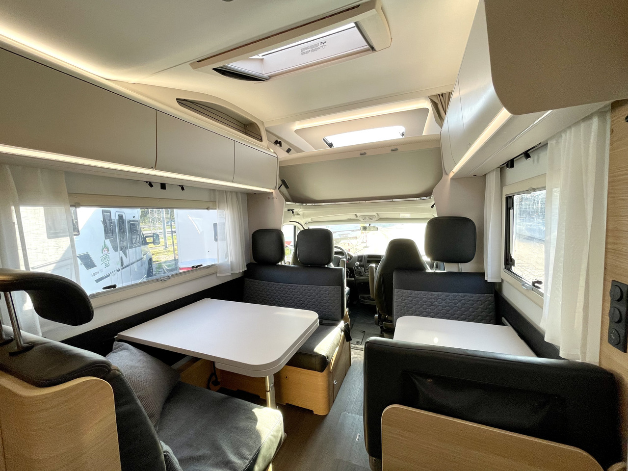 ADRIA Coral XL 650 DK - Alkooven: pilt 5 ADRIA Coral XL 650 DK - Alkooven: pilt 5