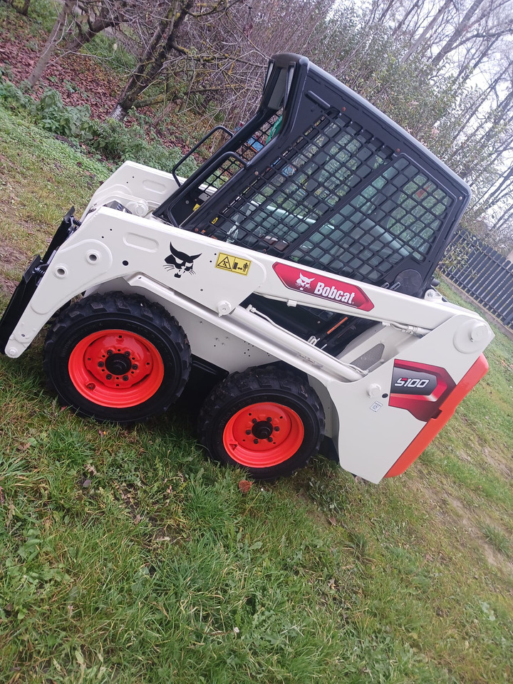 BOBCAT S100 - Kompaktlaadur: pilt 1 BOBCAT S100 - Kompaktlaadur: pilt 1