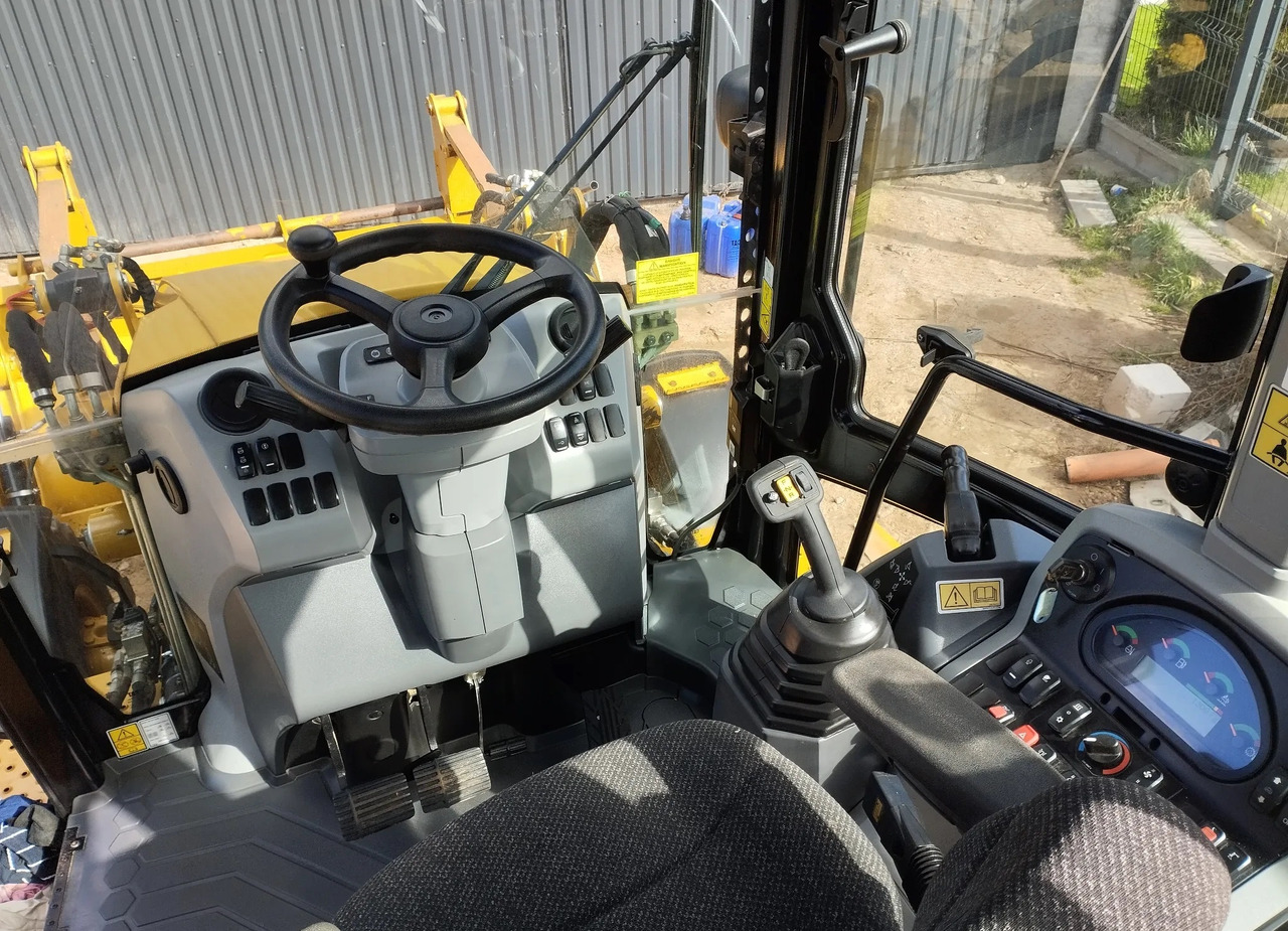 CATERPILLAR 432F II - Ekskavaator-laadur: pilt 5 CATERPILLAR 432F II - Ekskavaator-laadur: pilt 5