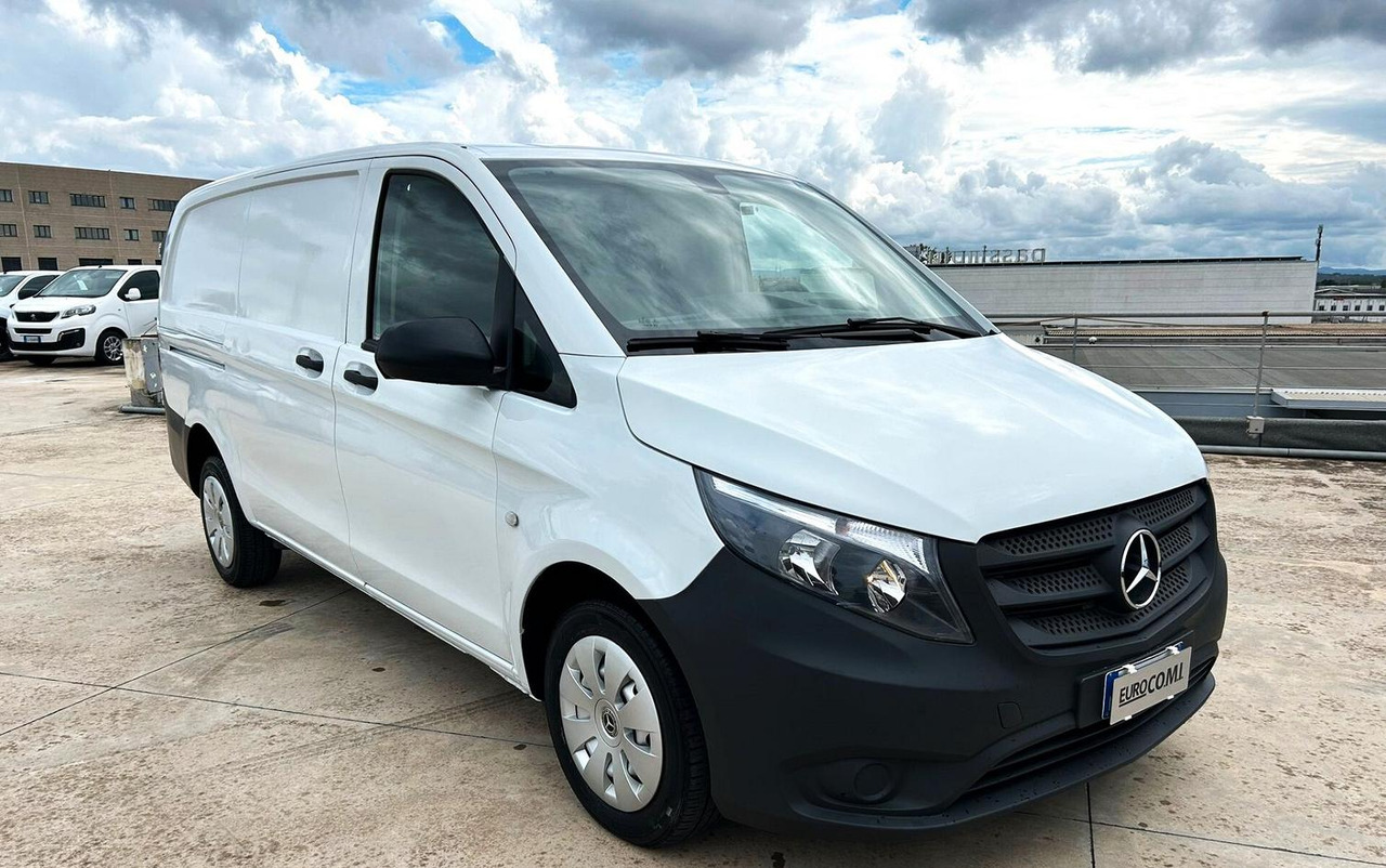 Mercedes Benz Vito 111 Furgone Long - Kaubik: pilt 3 Mercedes Benz Vito 111 Furgone Long - Kaubik: pilt 3