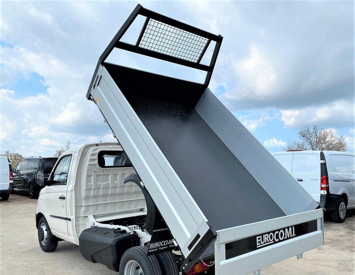 Piaggio Porter NP6 1.5 Ribaltabile *PROMO* - Tarbesõiduk kallur: pilt 4 Piaggio Porter NP6 1.5 Ribaltabile *PROMO* - Tarbesõiduk kallur: pilt 4