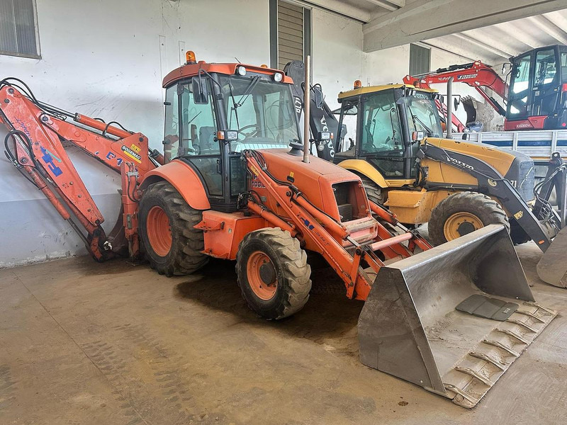 Fiat KOBELCO FB100.2 - Ekskavaator-laadur: pilt 1 Fiat KOBELCO FB100.2 - Ekskavaator-laadur: pilt 1