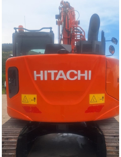 Hitachi ZX135US-6 - Ekskavaator: pilt 4 Hitachi ZX135US-6 - Ekskavaator: pilt 4