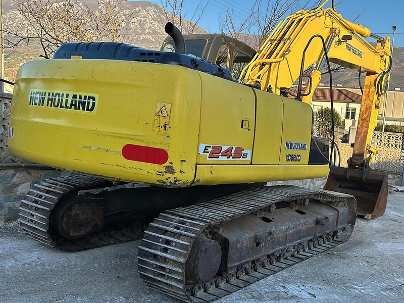 New Holland E245B - Ekskavaator: pilt 4 New Holland E245B - Ekskavaator: pilt 4