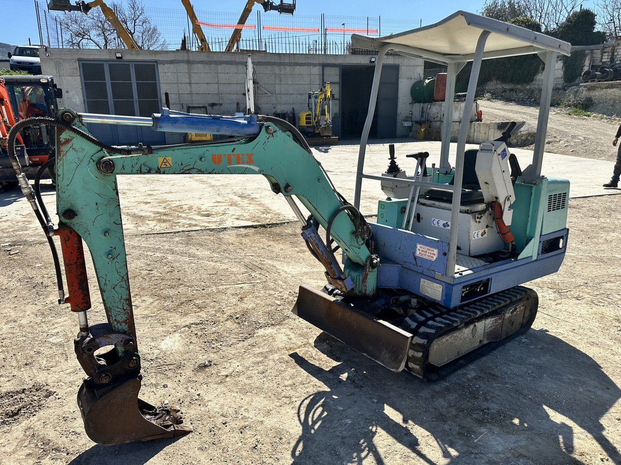 UTEX 1.3 - Miniekskavaator: pilt 1 UTEX 1.3 - Miniekskavaator: pilt 1