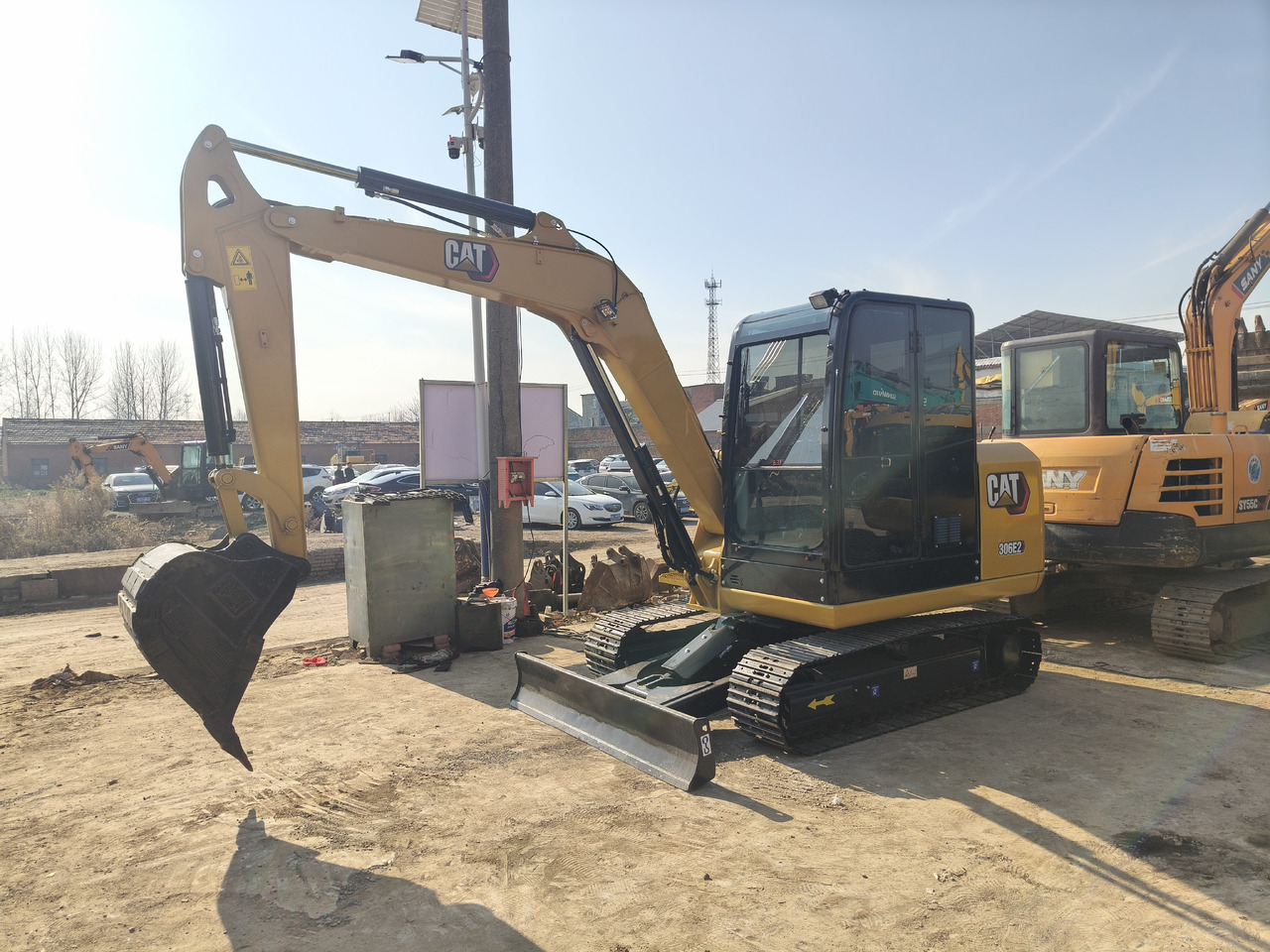 CATERPILLAR 306E2 - Lintekskavaator: pilt 1 CATERPILLAR 306E2 - Lintekskavaator: pilt 1