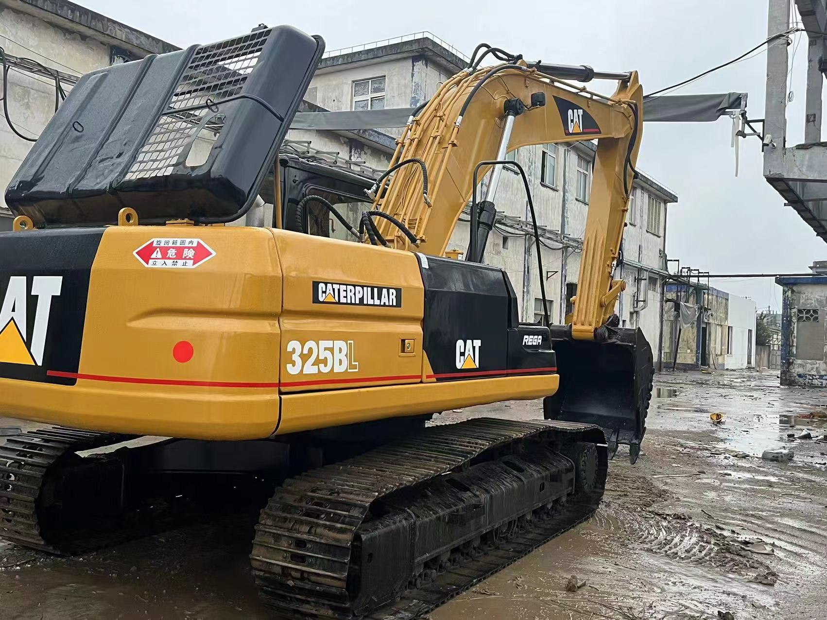CATERPILLAR 325BL - Lintekskavaator: pilt 5 CATERPILLAR 325BL - Lintekskavaator: pilt 5