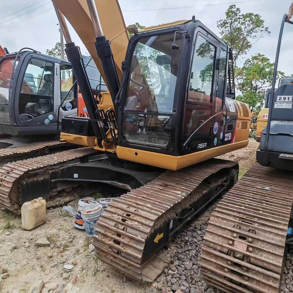 CATERPILLAR 325D2 - Lintekskavaator: pilt 5 CATERPILLAR 325D2 - Lintekskavaator: pilt 5